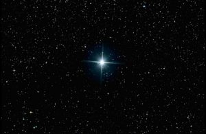 Regalo de navidad astronómico: Estrella luminosa se podrá ver después de 800 años