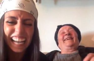 ¡Esta es la mejor broma que una nieta pudo hacer a su abuelita!