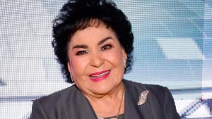 Eugenio Derbez ofrece ayuda a familia de Carmen Salinas