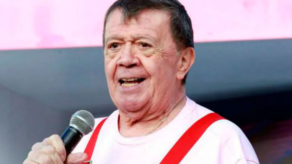Chabelo sorprende a sus fans al reaparecer en redes sociales