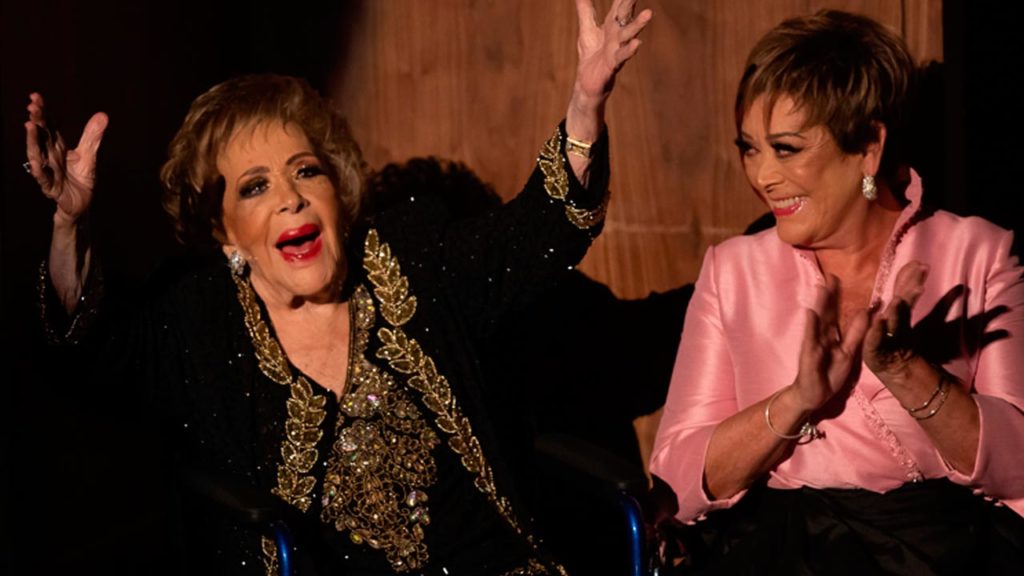 Juan José Origel calificó de "aburrido" el homenaje a Silvia Pinal