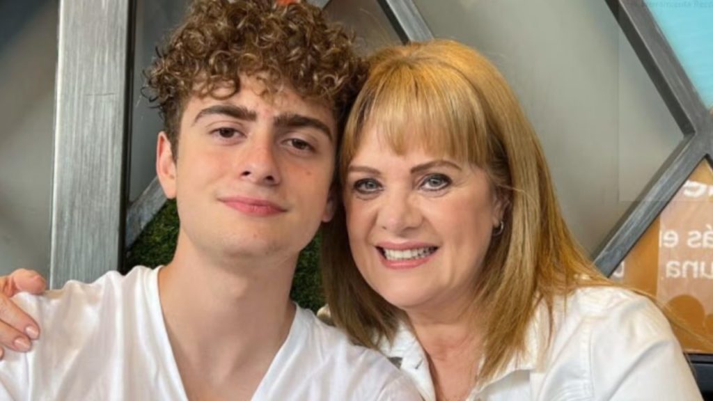 Érika Buenfil revela que tiene el don de ver fantasmas