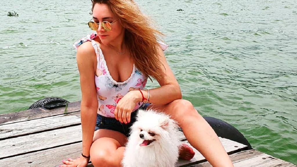 Sherlyn se viste de luto tras sufrir dolorosa pérdida