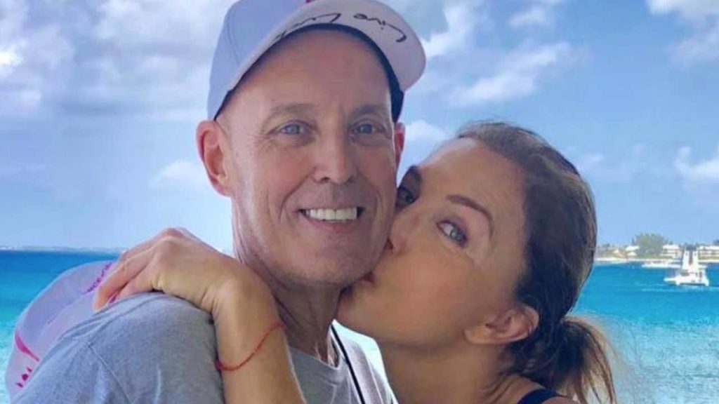 Laura Flores habla del delicado estado de salud de su esposo