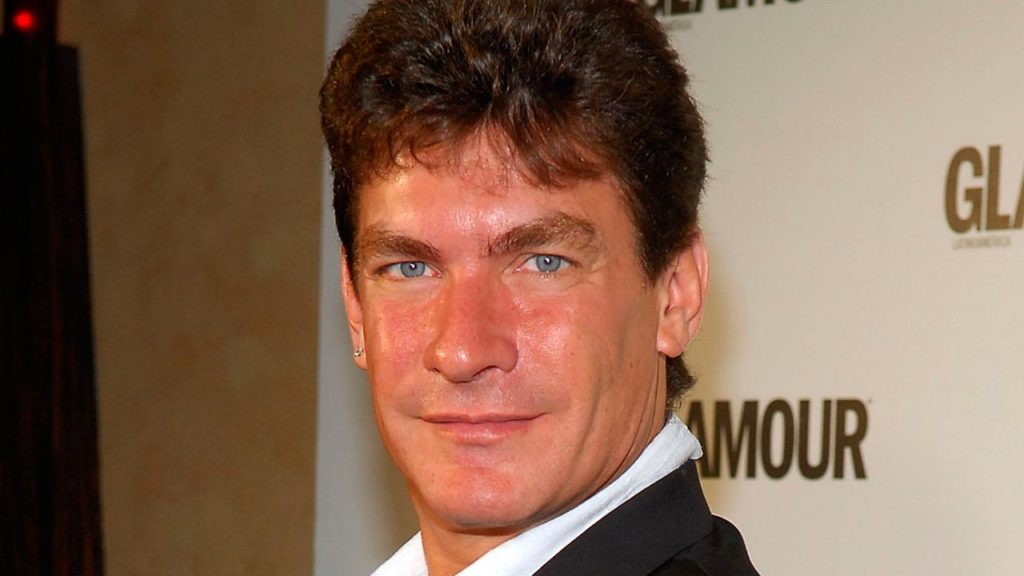 Sebastián Ligarde revela si padece cáncer de colon
