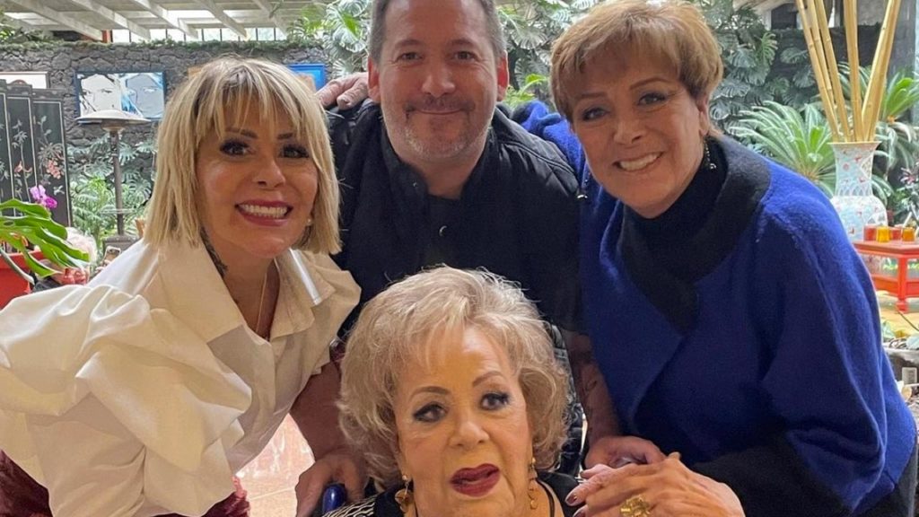 Silvia Pinal fue dada de alta a pesar de tener otros problemas de salud