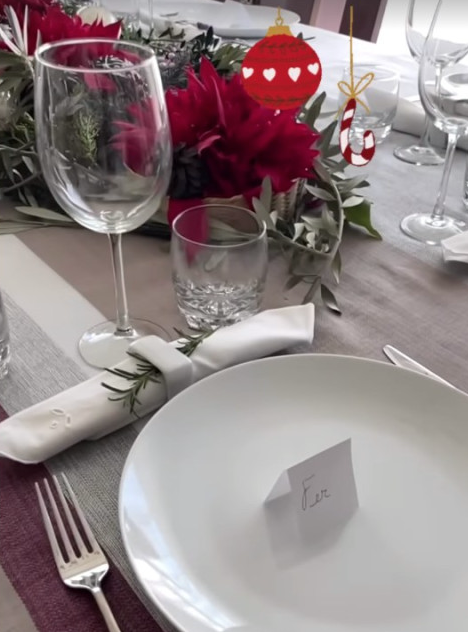 Anna Ferro reserva asientos en su mesa de Navidad para hijos de Fernando del Solar