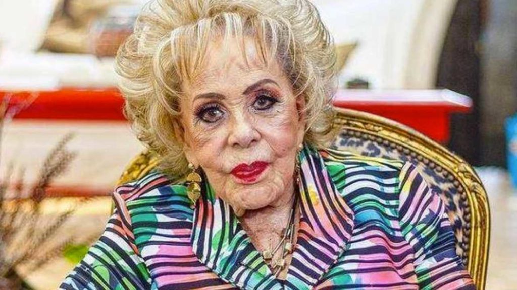 Silvia Pinal reaparece y habla de su estado de salud