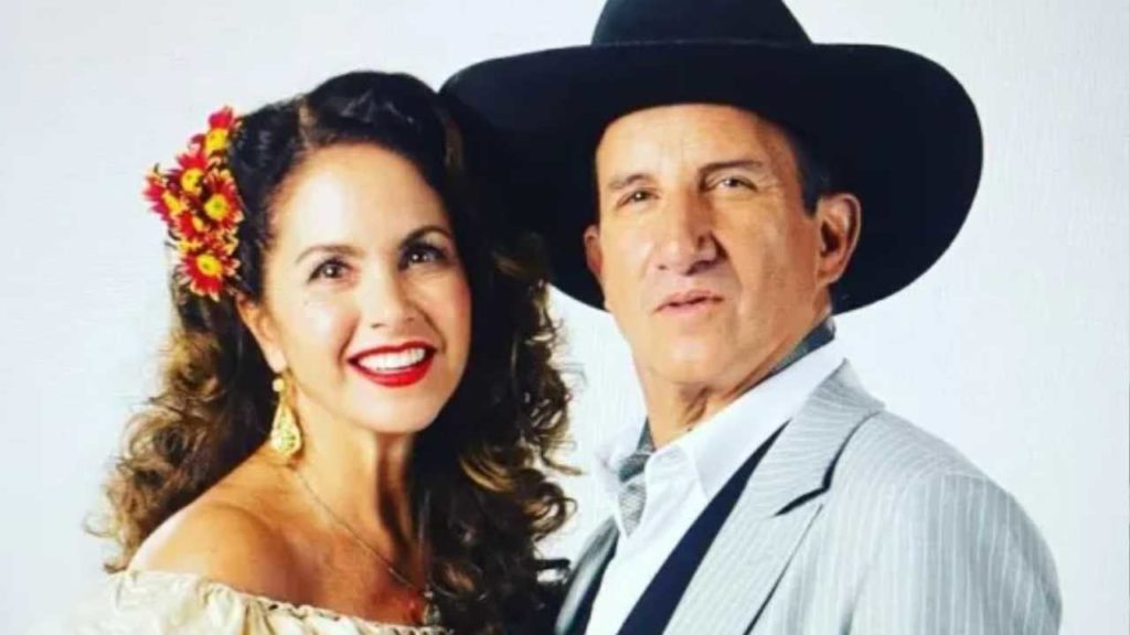 Lucero estrena look para ser la protagonista de "El Gallo de Oro"