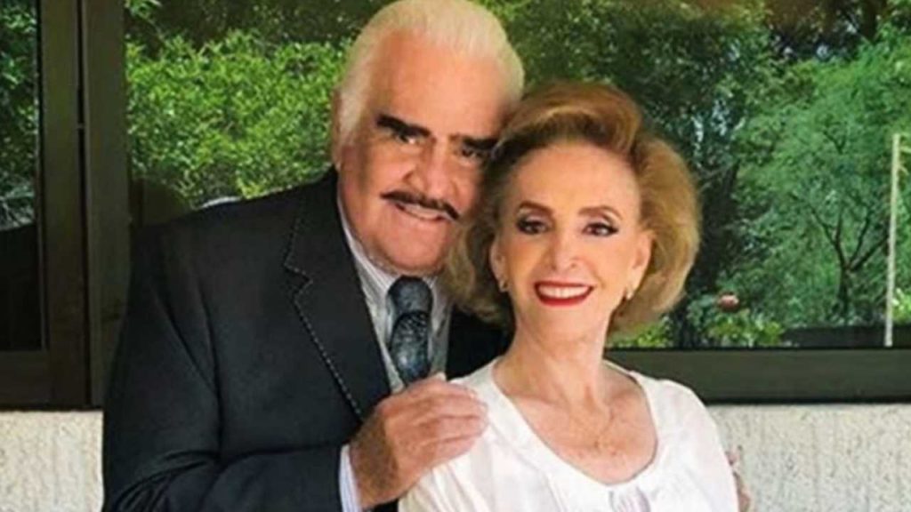 Alejandro Fernández fue quien vio morir a Vicente Fernández