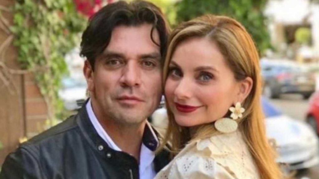 Elizabeth Álvarez habla por primera vez sobre supuesta infidelidad de Jorge Salinas