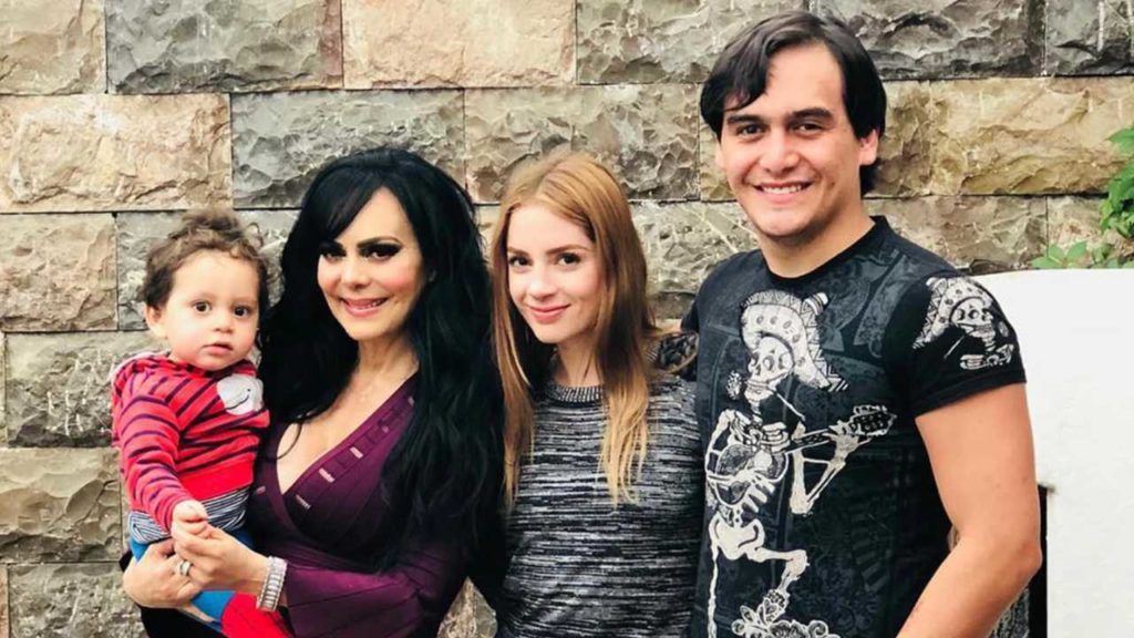 ¡Imelda Garza confiesa el shock que vivió al ver a Julián Figueroa sin vida!