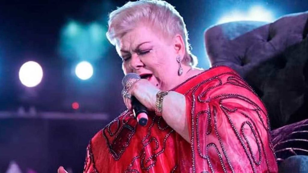 Paquita la del Barrio presiente que su muerte está cerca...