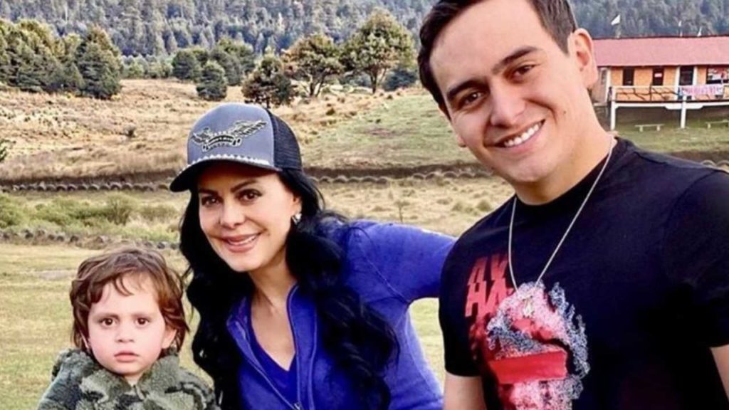 Maribel Guardia reaparece en redes sociales acompañada de su nieto