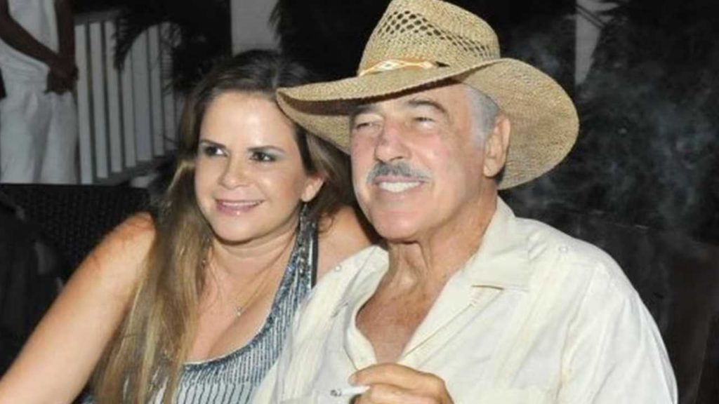 Margarita Portillo llama "cobardes" a quienes la atacan a ella y su familia