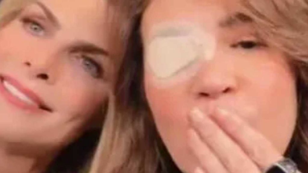 ¡Yolanda Andrade sorprende al regresar a trabajar con parche en el ojo!