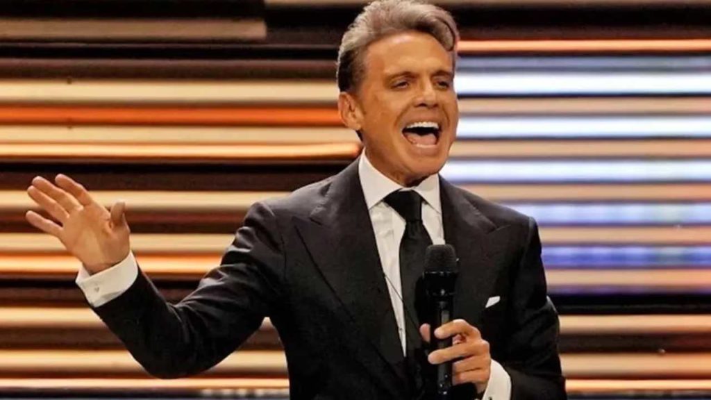 ¿Luis Miguel eres tú? Usuarios afirman que doble del "Sol" fue quien se presentó en Argentina
