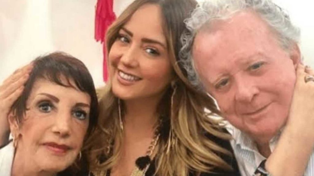Andrea Legarreta revela que presintió la muerte de su mamá