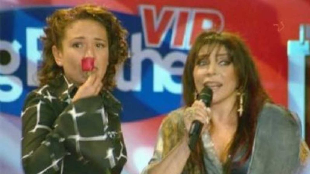 Yolanda Andrade revela que Mitzy podría tener fotos de su romance con Verónica Castro