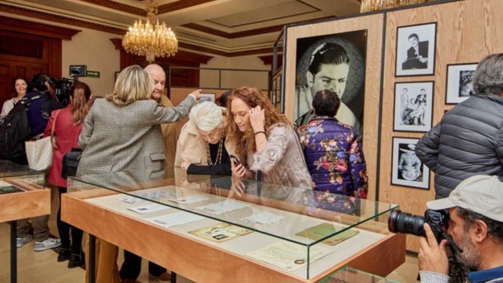 José Alfredo Jiménez es recordado con su música y exposición