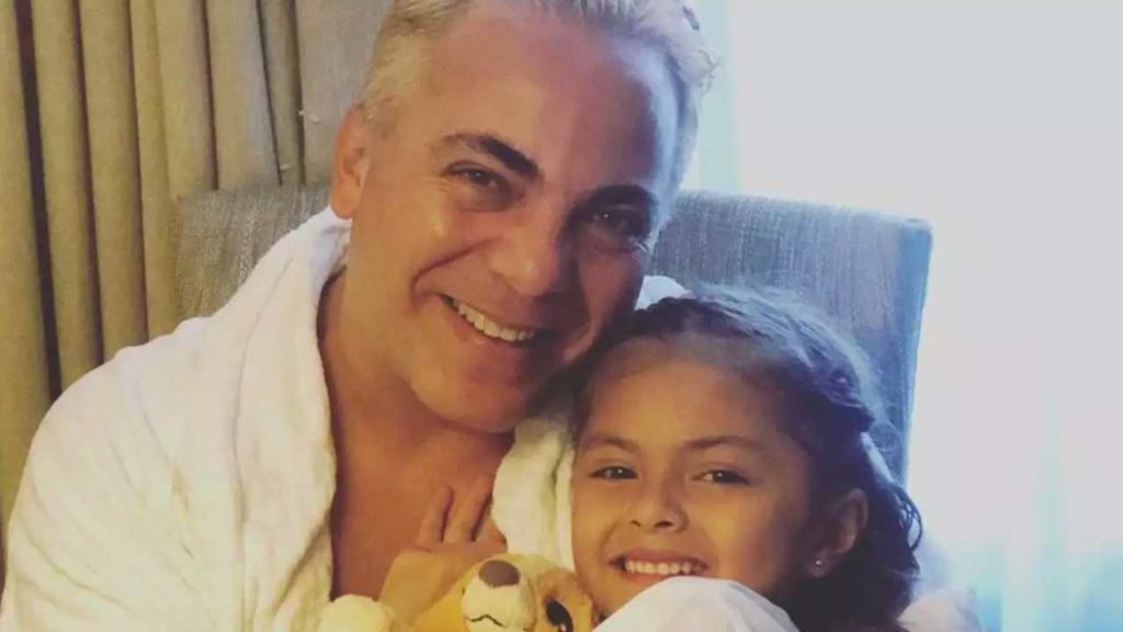 Cristian Castro admite que ha sido un muy mal padre