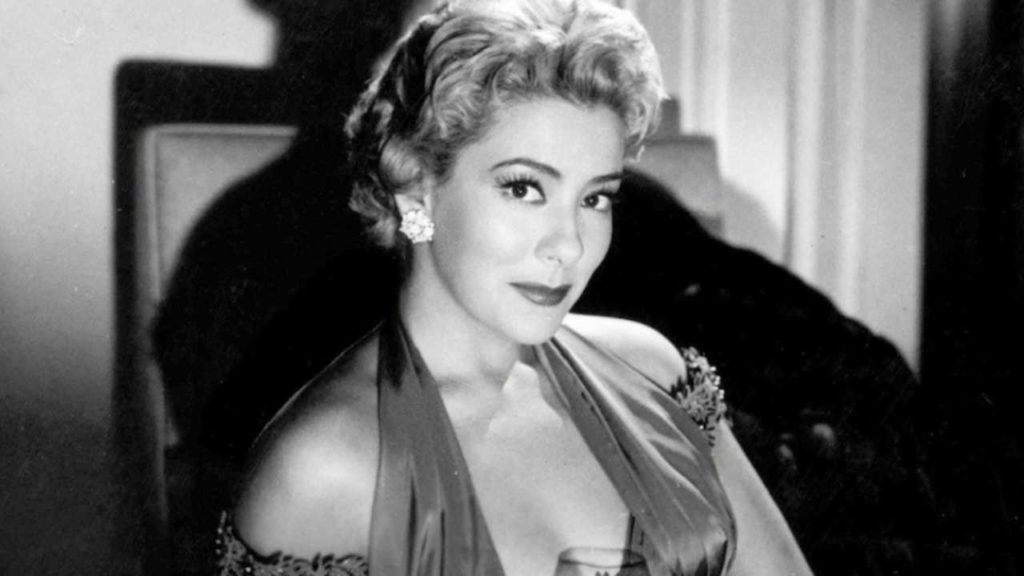 Silvia Pinal es hospitalizada nuevamente ¿Cuál es realmente su estado de salud?