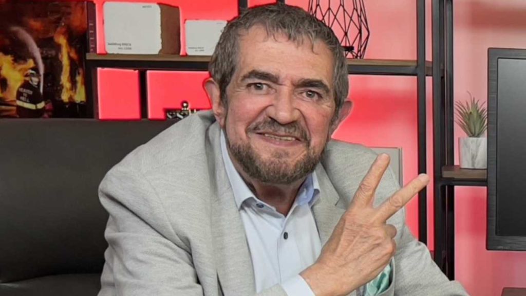 ¡Manuel "Flaco" Ibáñez: adiós a las cámaras a los 80 años por una razón inesperada!
