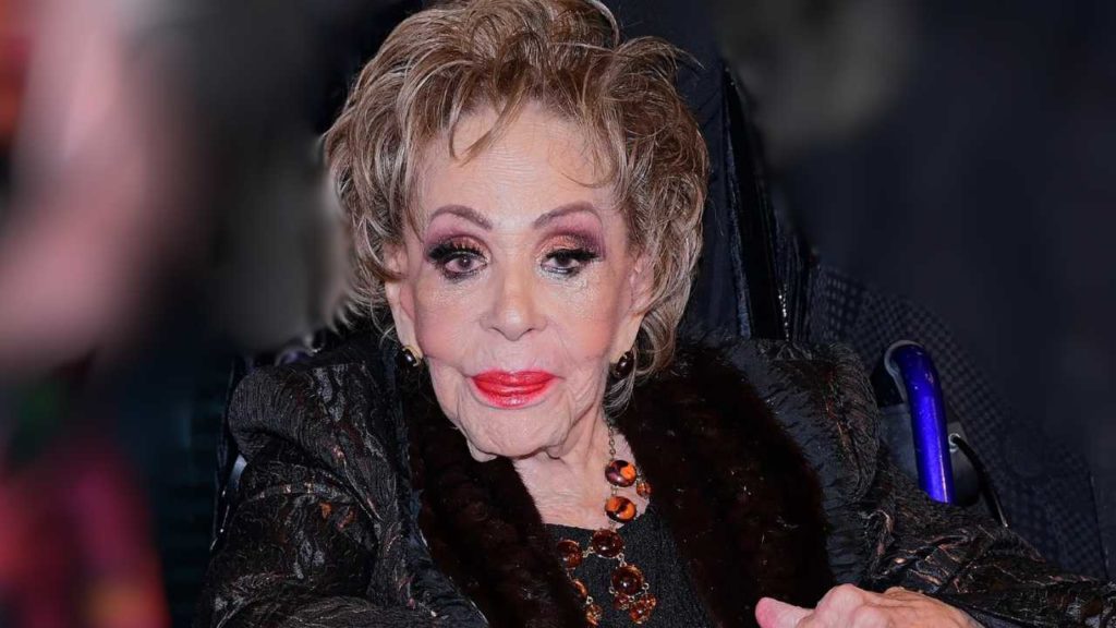 Silvia Pinal fue dada de alta a pesar de tener otros problemas de salud