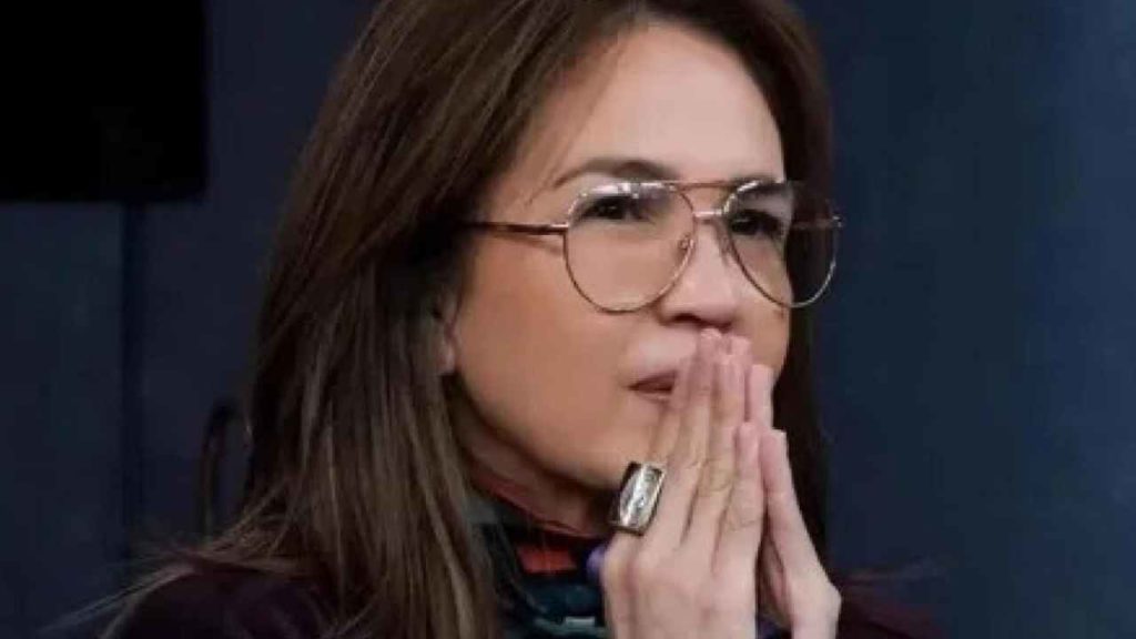 Yolanda Andrade sufre recaída, piden oraciones por su salud