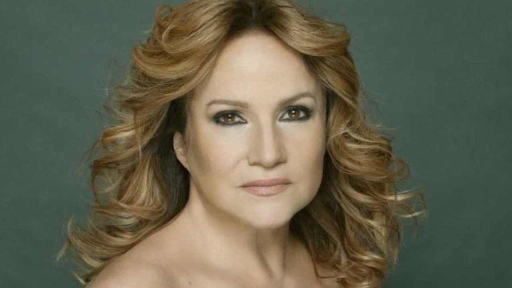 Lucía Galán de "Pimpinela" será intervenida quirúrgicamente de emergencia.