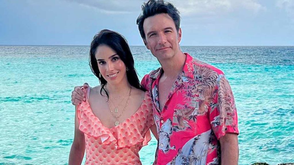 ¡Sandra Echeverría y Leonardo de Lozanne reavivan su amor en una segunda luna de miel!