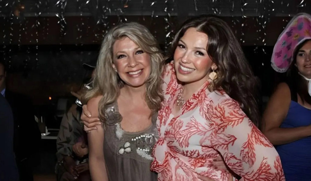 Thalía y Camila Sodi en guerra por los restos de Ernestina Sodi
