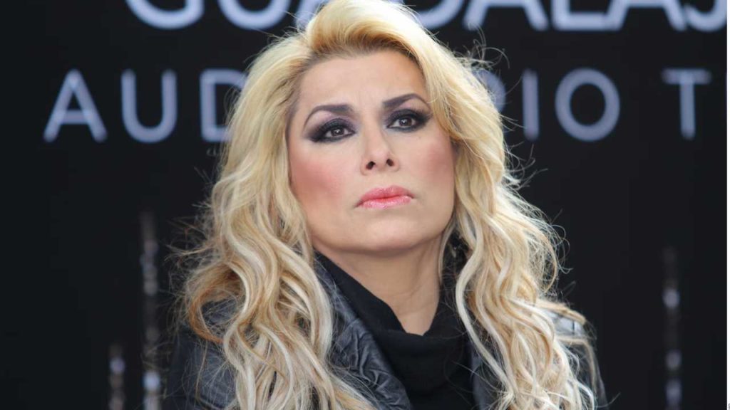 Dulce compartió en un emotivo video la historia de su leal compañero.