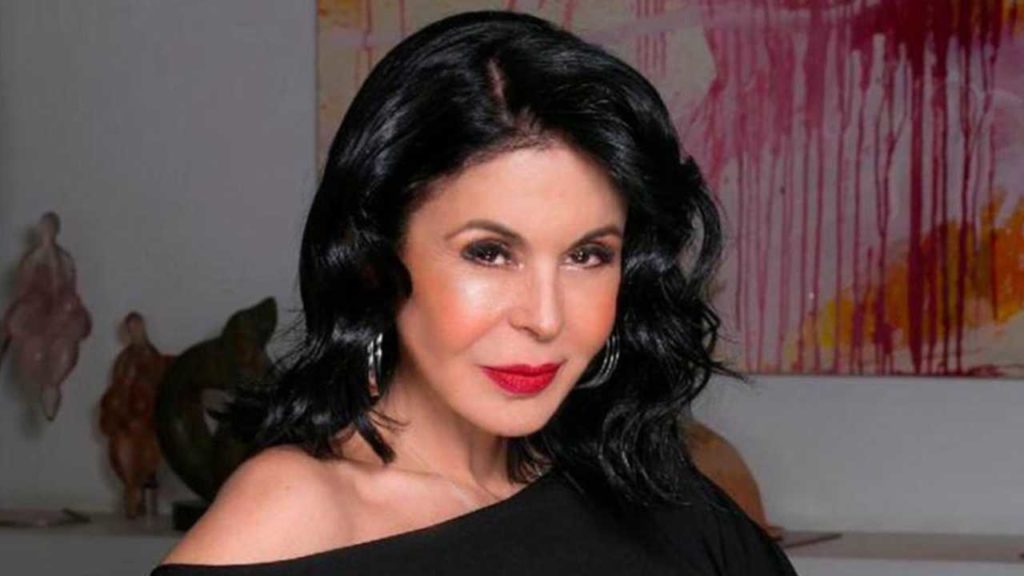 María Conchita Alonso desmiente cualquier vínculo romántico con el ex de Dulce y explica su estancia en su casa tras los incendios en California