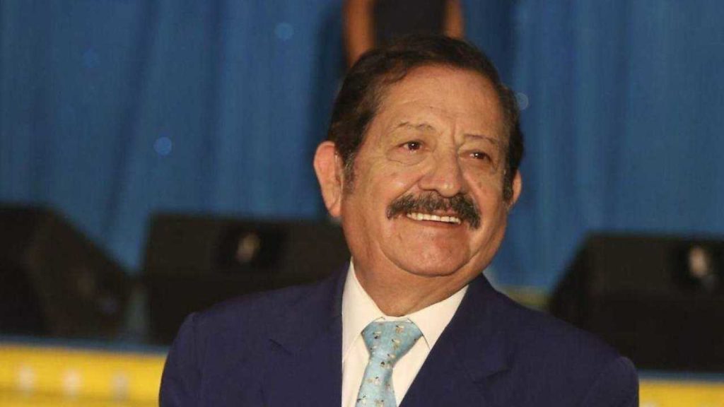 El reconocido músico mexicano Pepe Arévalo, sigue luchando por su recuperación en el hospital