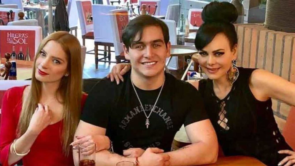 Imelda Garza organizará misa por aniversario luctuoso de Julián Figueroa, ¿acudirá Maribel Guardia?
