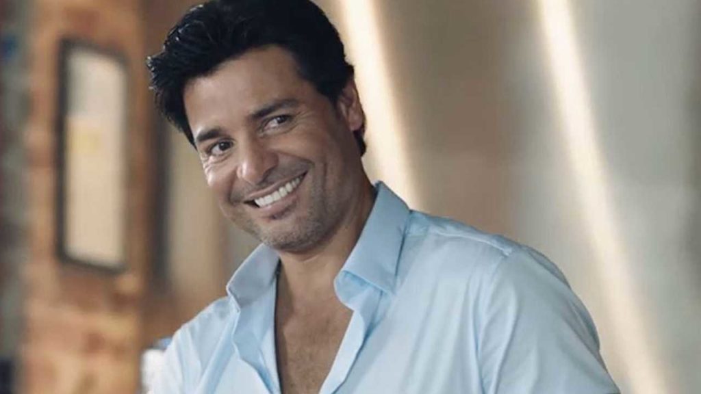 Chayanne emociona con un setlist lleno de nostalgia y energía