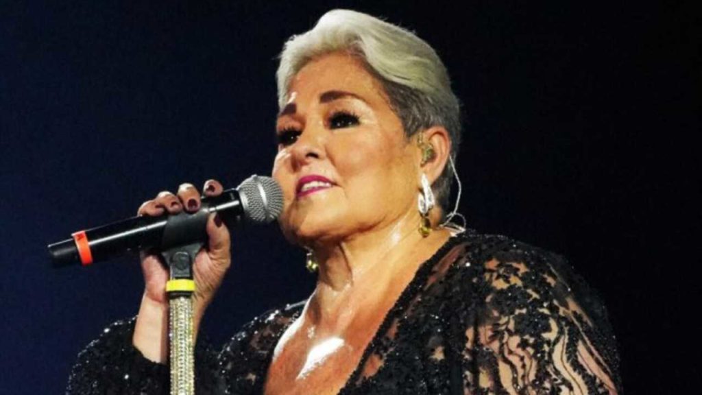 Lupita D’Alessio se despide con dignidad y fuerza